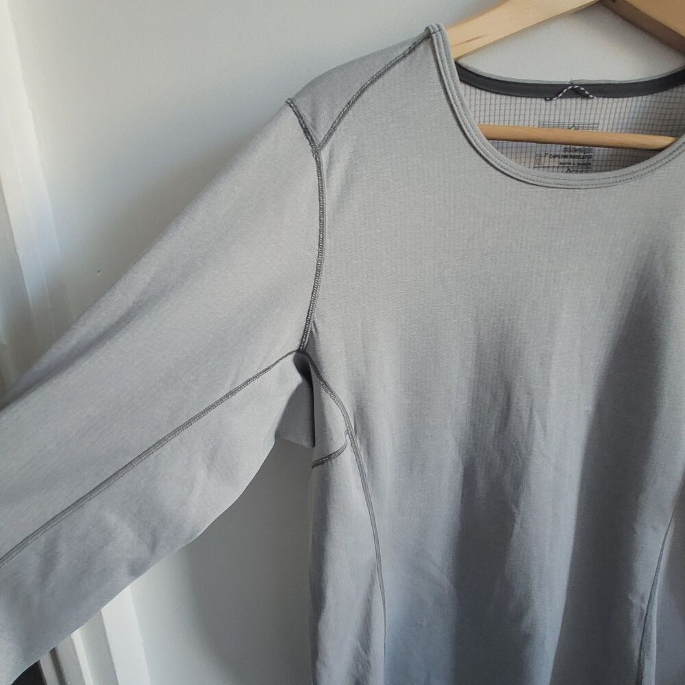 Patagonia Womens Capilene BaseLayer Mid weight Polartec Gray Size XL - Picture 2 of 11